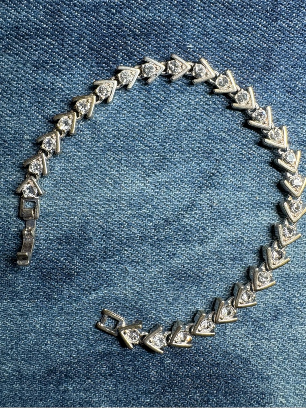 Cubic Zirconia Tennis Bracelet ~ Length 7”